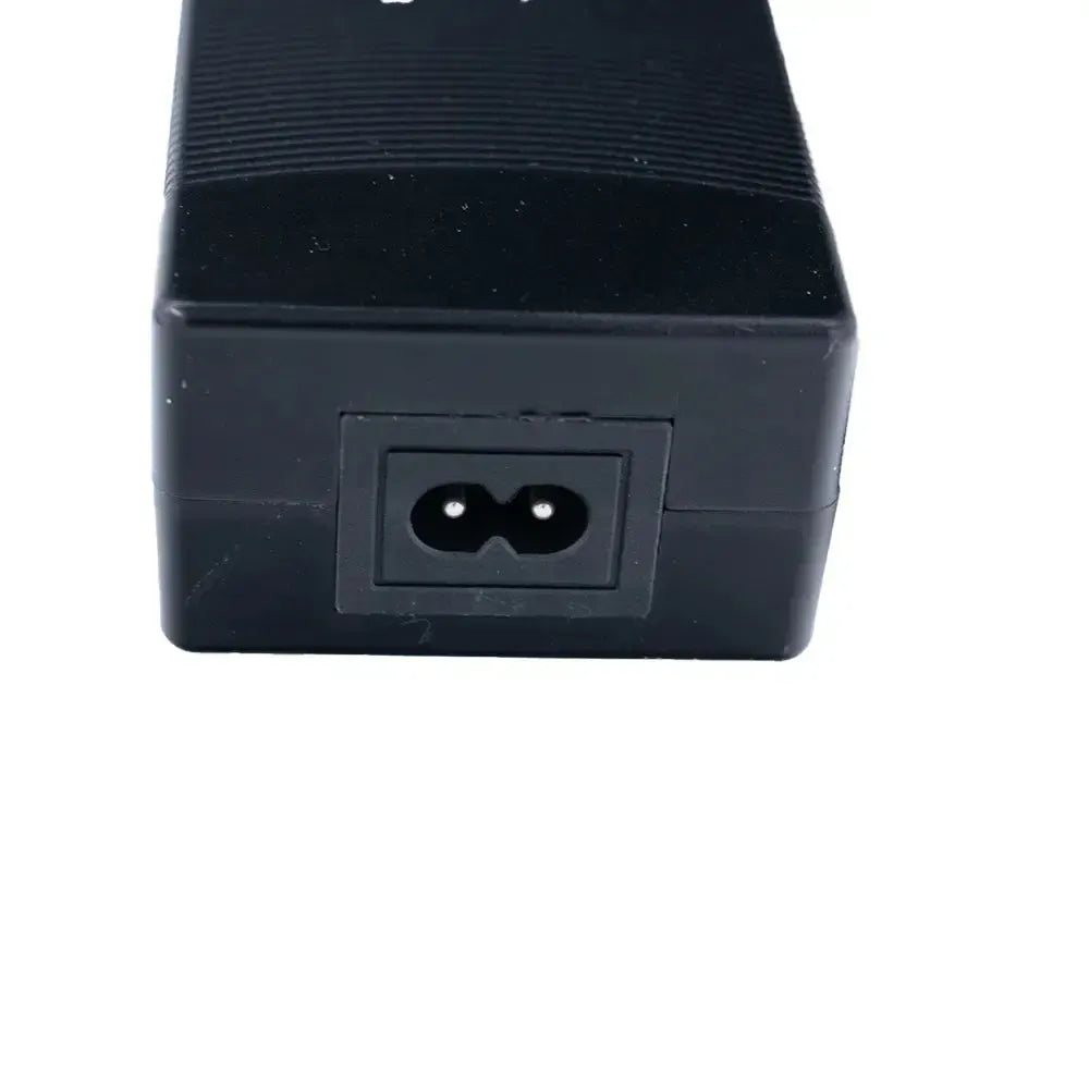 V20 - Chargeur